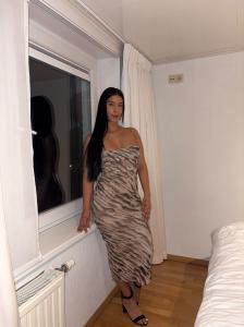 613786626: Chica busca chico en Valencia