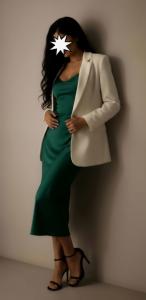 688394537: Chica busca chico en Madrid