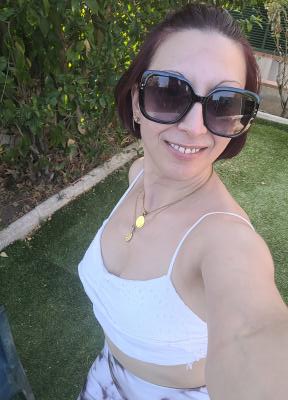 631100903: Chica busca chico en Tarragona