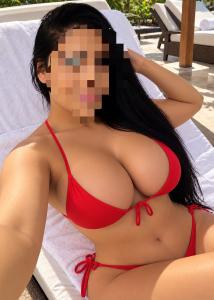 673042891: Chica busca chico en Sevilla