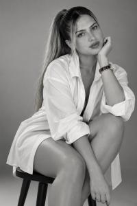 677498957: Chica busca chico en Mallorca