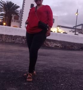614136263: Chica busca chico en Tenerife