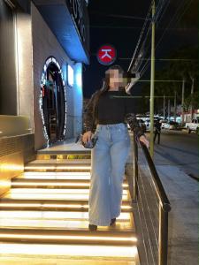 613563917: Chica busca chico en Alicante