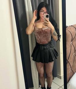 650740143: Chica busca chico en Las Palmas
