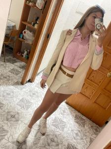 613402274: Chica busca chico en Alicante