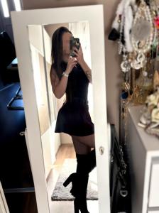 643157390: Chica busca chico en Cádiz