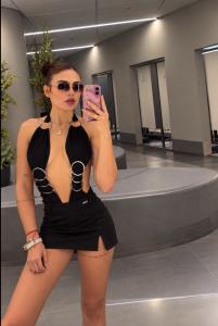 664011225: Chica busca chico en Lérida