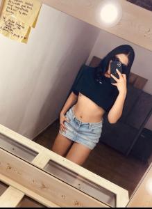 641806010: Chica busca chico en Zaragoza