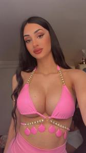671785364: Chica busca chico en Málaga
