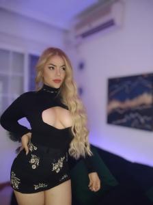 627621793: Chica busca chico en Sevilla
