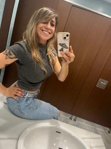 674374328: Chica busca chico en Cádiz
