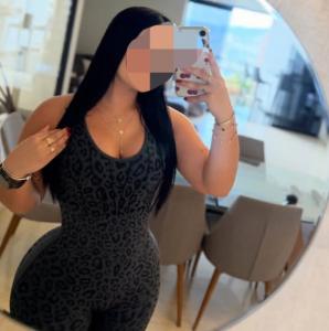 632136383: Chica busca chico en Sevilla