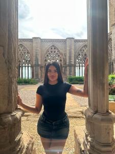 743037659: Chica busca chico en Lérida