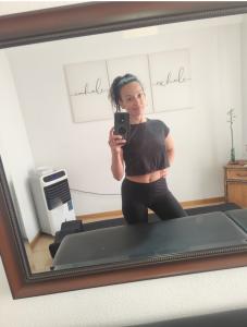 657033599: Chica busca chico en Madrid