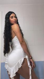 614381386: Chica busca chico en Málaga
