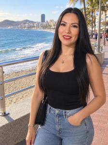 663373900: Chica busca chico en Las Palmas