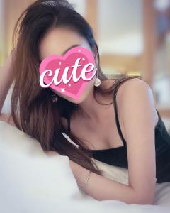 631453623: Chica busca chico en Gerona