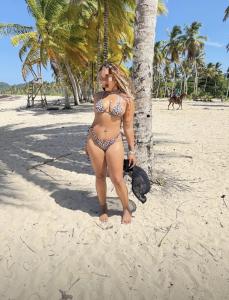 665963205: Chica busca chico en Sevilla