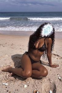 632458194: Chica busca chico en Barcelona