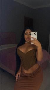 641867247: Chica busca chico en Huelva