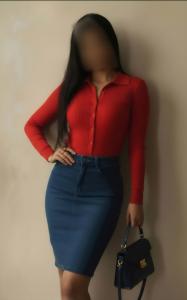 688394537: Chica busca chico en Madrid