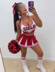 663311515: Chica busca chico en Málaga
