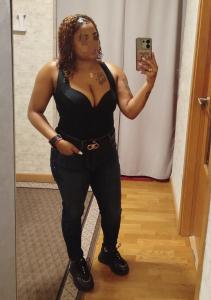613836927: Chica busca chico en Vizcaya