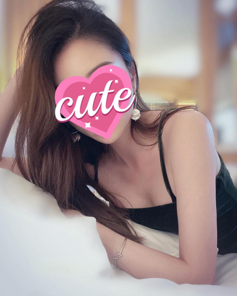 631453623: Chica busca chico en Gerona