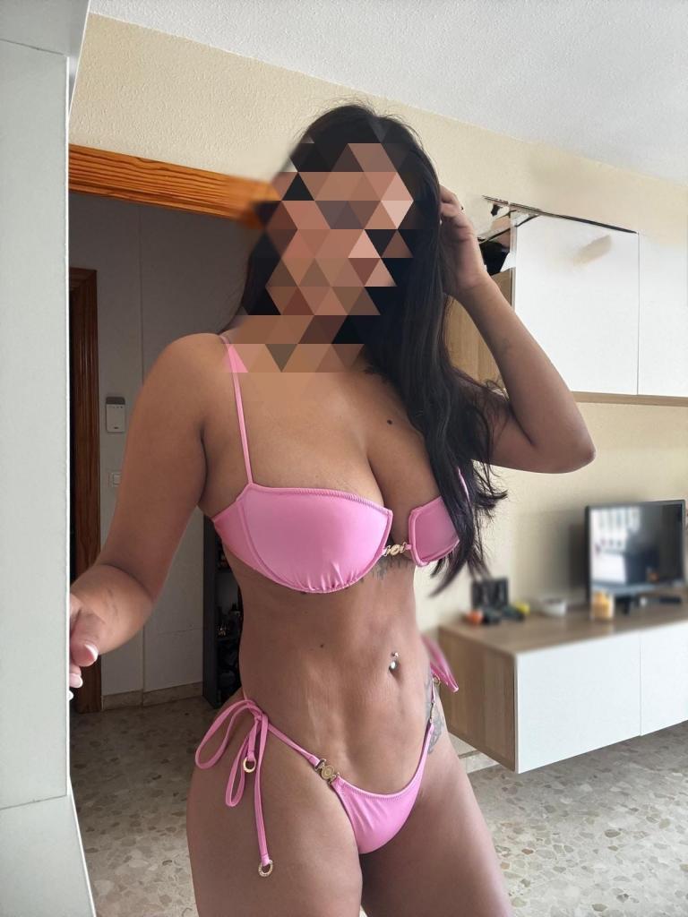 Chica busca chico en Granada: 