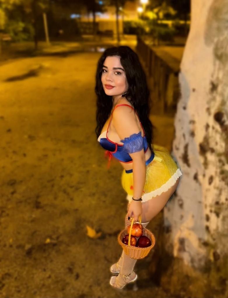 Chica busca chico en Barcelona: 