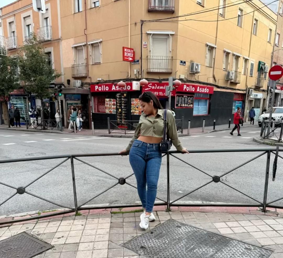 Chica busca chico en Alicante: 