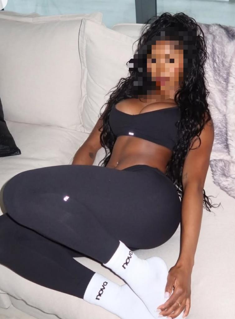 Chica busca chico en Mallorca: 