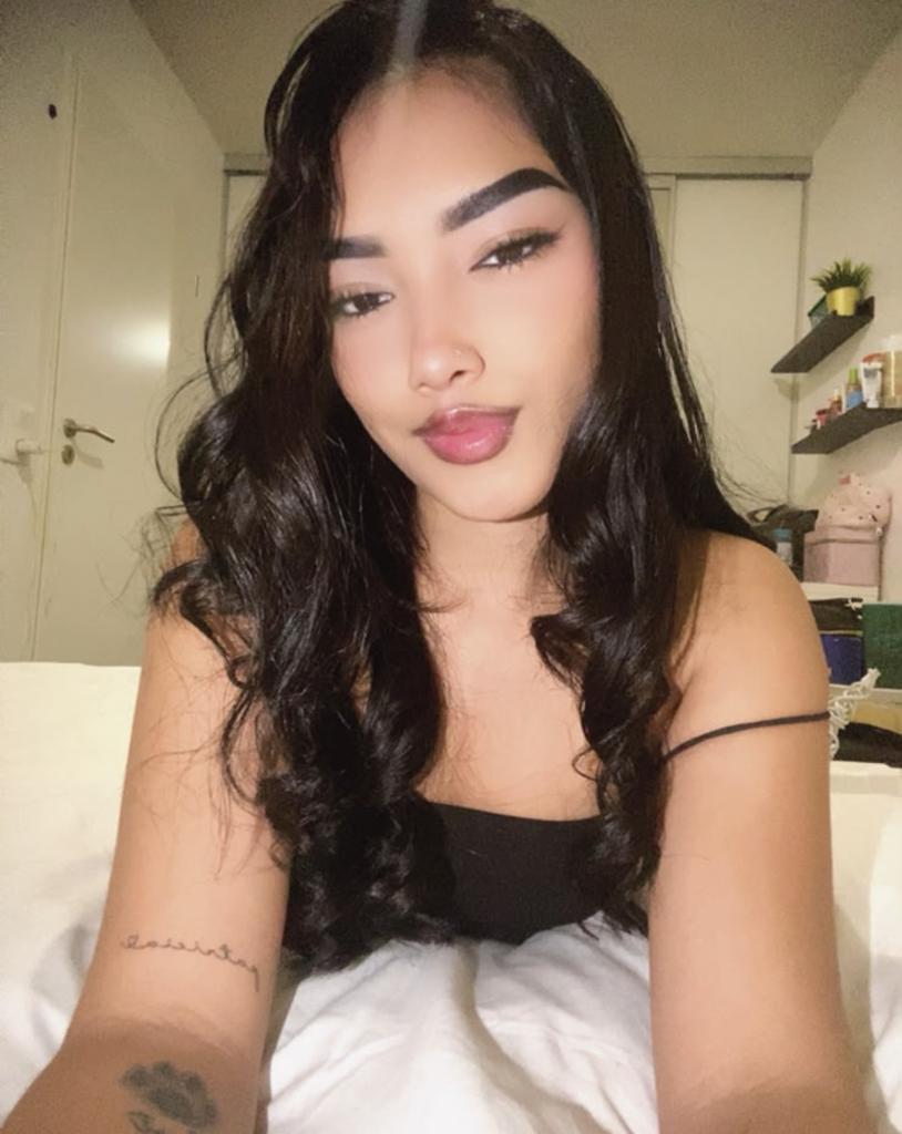 604380831: Chica busca chico en Ibiza