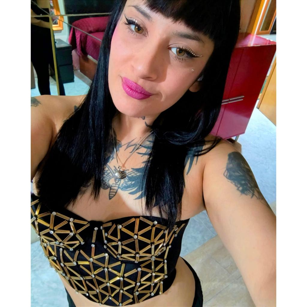696768701: Chica busca chico en Valencia