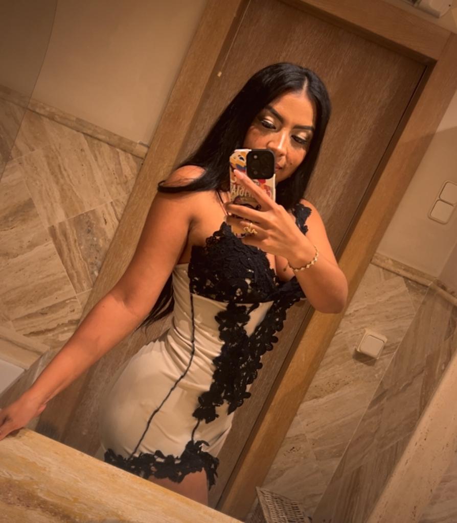 613409231: Chica busca chico en Málaga