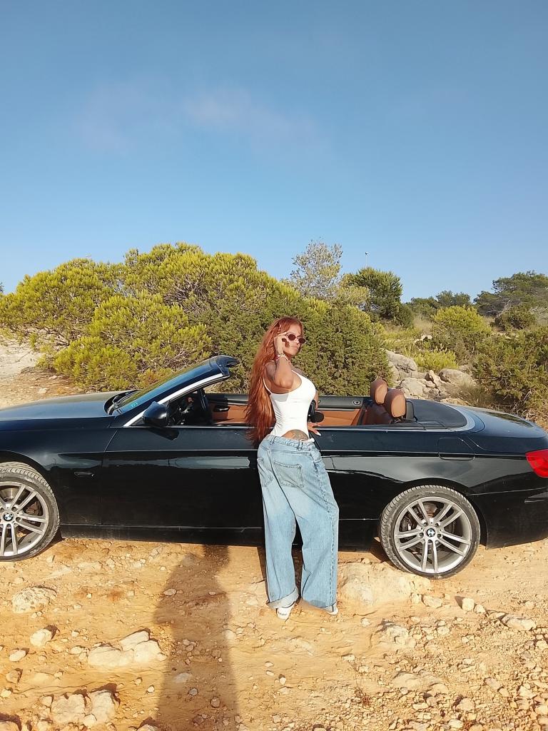 651561553: Transexual en Menorca