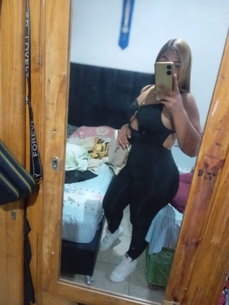 613680762: Chica busca chico en Murcia