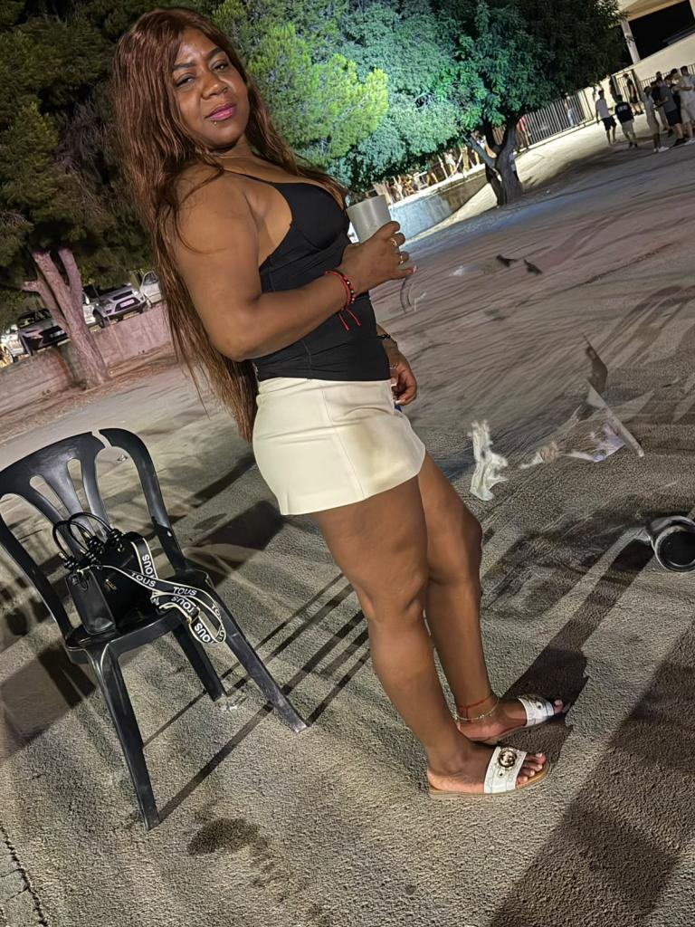 Chica busca chico en Castellón: 