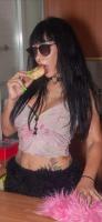 655882183: Chica busca chico en Madrid