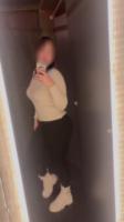 631375143: Chica busca chico en Gerona