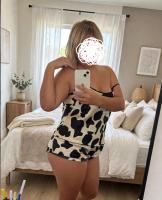 614938384: Chica busca chico en Sevilla