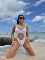 613882142: Chica busca chico en Alicante