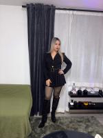 631516832: Chica busca chico en Barcelona