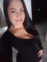 654637318: Chica busca chico en Barcelona