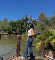743049207: Chica busca chico en Pontevedra
