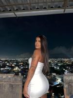 657981422: Chica busca chico en Cádiz