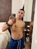 641734427: Chico busca chica en Valencia