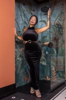 657464306: Chica busca chico en Sevilla