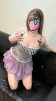 600358000: Chica busca chico en Madrid