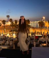 677155524: Chica busca chico en Barcelona